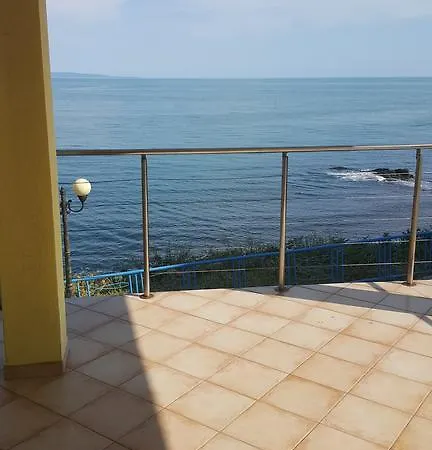 The Yellow House Ahtopol