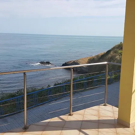 The Yellow House Guest house